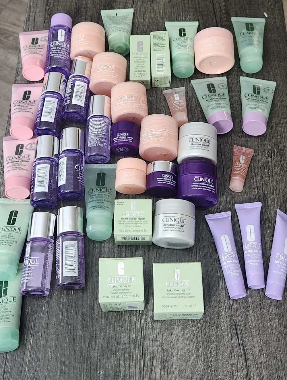 Clinique Deluxe Huge Set 40x Multi-Product Skincare Set -Travel Bundle!